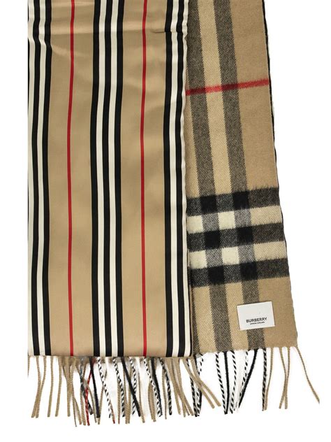 Foulard. Sciarpe BURBERRY da Bambino 